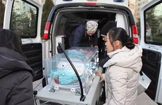 永胜县妇婴监护型护送